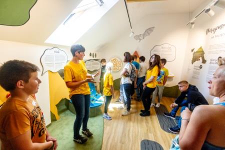 PIVKA DRŽAVNO TEKMOVANJE MLADIH ČEBELARJEV 11.5.2024 - Valter Leban-0384 (Small)